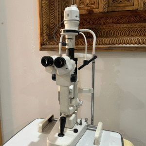 Topcon SL-8Z Zooming Slitlamp